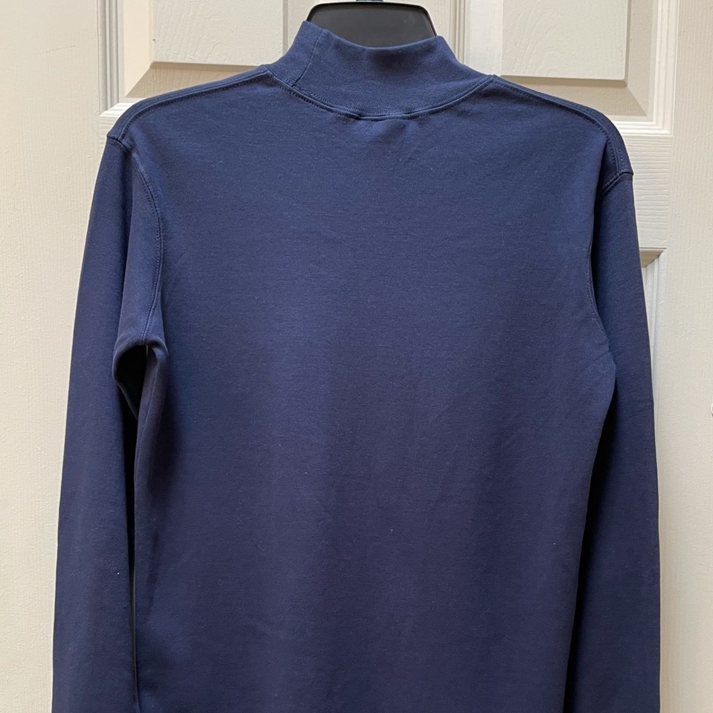 Rams tops Size small for Women